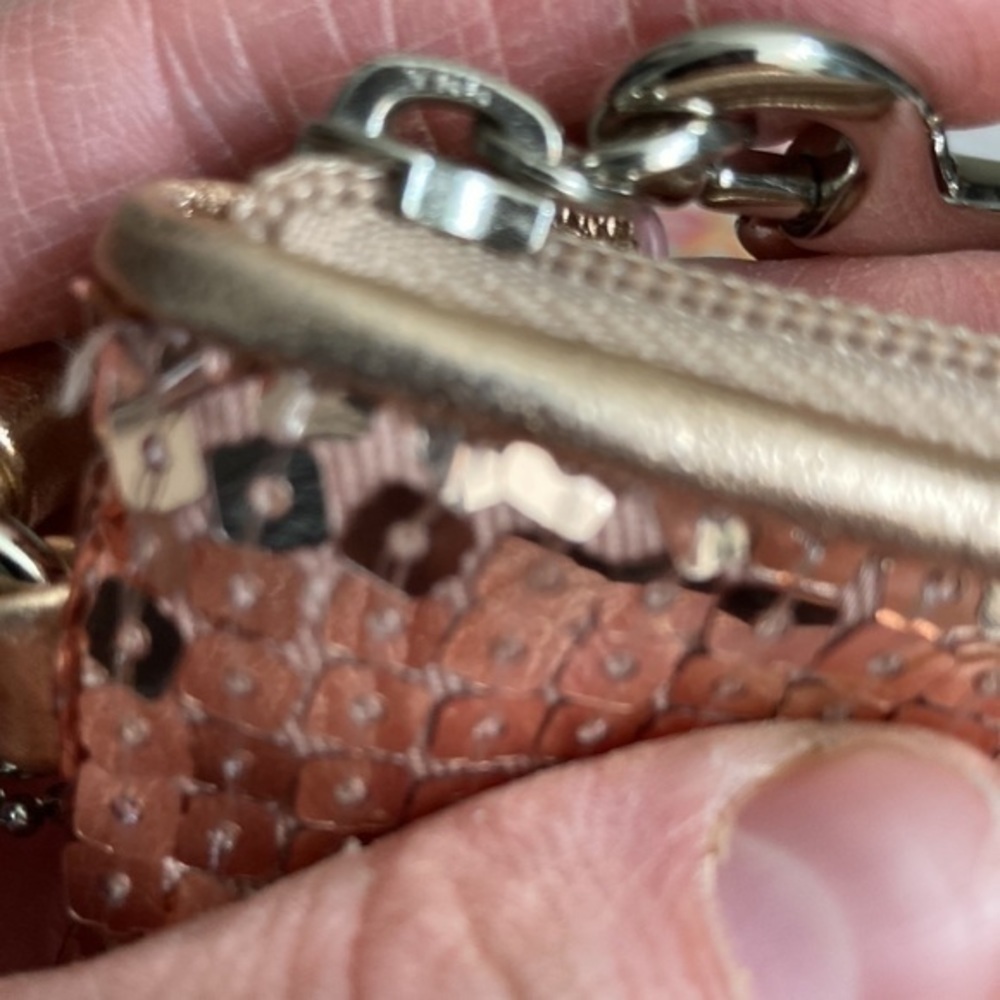 Coach rose gold sequinned wristlet - Picture 7 of 8